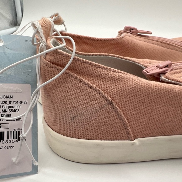 Cat & Jack Girls Lucian Double Zipper Closed Toe Sneakers Size 5 Blush Pink - Picture 3 of 6